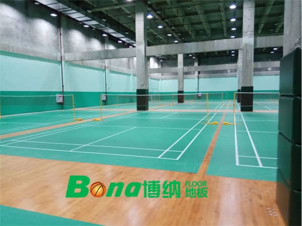 重慶市九龍坡區(qū)友動(dòng)力羽毛球俱樂(lè)部